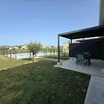 Ravissante Maison, Clim, Piscine Partagee - 2 Pers. - Fr-1-616-557