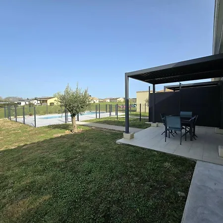 Ravissante Maison, Clim, Piscine Partagée - 2 Pers. - Fr-1-616-557